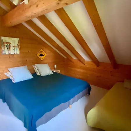 Holiday home Autre Ruche